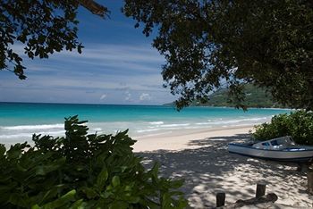 Augerine Guest House Beau Vallon  Exterior photo